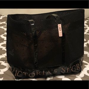 Victoria’s Secret black tote